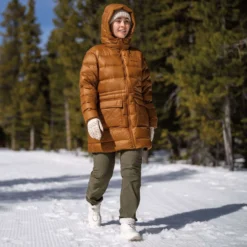 Columbia Women's Harmony Falls Mid Down Jacket 26 Columbia Women's Harmony Falls Mid Down Jacket -Columbia Store 0000 F24 US SNOW MT 19679 presetHigh Res JPEG 300DPI