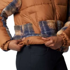 Columbia Women's Leadbetter Point II Sherpa Printed Puffer Jacket -Columbia Store 0001 2093101 224 a4 om presetHigh Res JPEG 300DPI