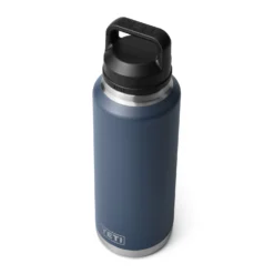 Yeti Rambler 46 Oz (1.4 L) Bottle With Chug Cap -Columbia Store 0001 Drinkware BottleChug 46oz Navy Studio ThreeQuarter