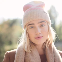 Barts Women's Premium Ounaa Beanie 9 Barts Women's Premium Ounaa Beanie -Columbia Store 0002 0242 5813 02