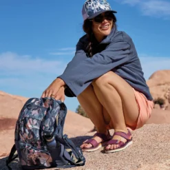 Columbia Women's Via Sandal Desert Nights -Columbia Store 0002 2031381 551 lf1