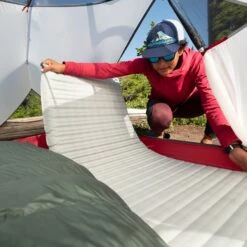 Therm-a-Rest NeoAir Topo Sleeping Mat - Regular 31 Therm-a-Rest NeoAir Topo Sleeping Mat - Regular -Columbia Store 0003 2022 msr hubba washington rinckenberger 0116 000