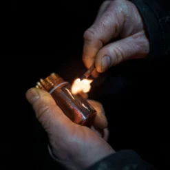 LIFESYSTEMS Stormproof Matches -Columbia Store 0003 42230 stormproof matches 5