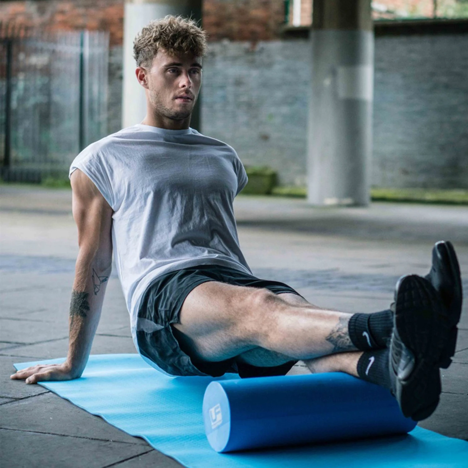 4mm Yoga Mat 4 4mm Yoga Mat - Image 2