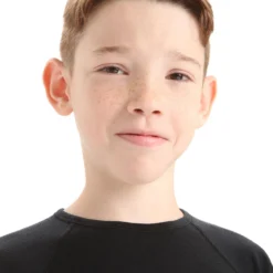 Icebreaker Kids' 200 Oasis Long Sleeve Crewe Shirt 25 Icebreaker Kids' 200 Oasis Long Sleeve Crewe Shirt -Columbia Store 0004 104501001 4