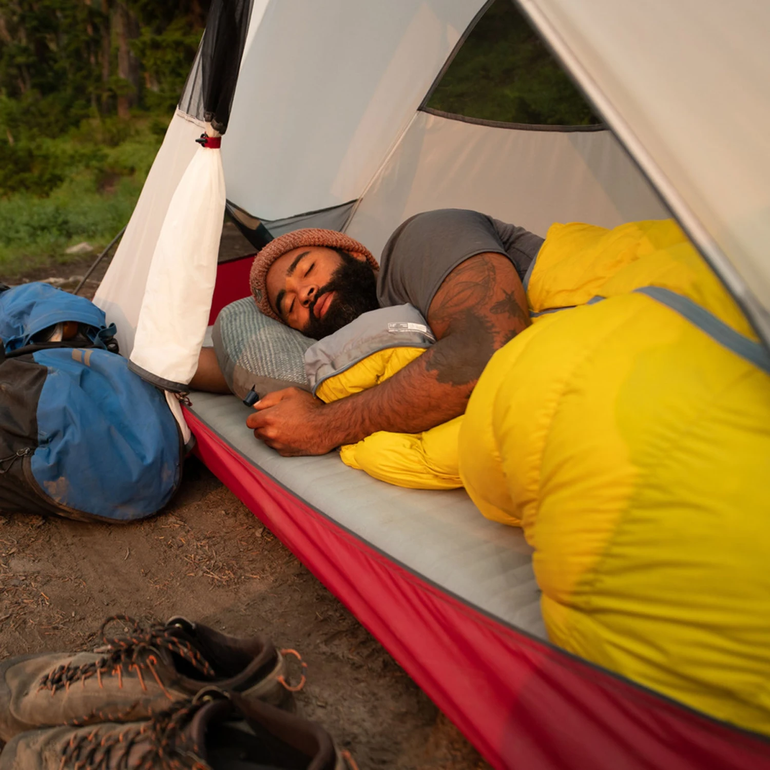 Therm-a-Rest NeoAir Topo Sleeping Mat - Regular 14 Therm-a-Rest NeoAir Topo Sleeping Mat - Regular - Image 12