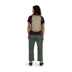 Osprey Daylite Day Pack -Columbia Store 0005 daylite f24 onbody3 tanconcrete