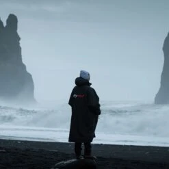 Advance Long Sleeve Changing Robe -Columbia Store 0006 Black Grey 6 2024x2024 c77c1d39 63c7 4678 9e02 e79a1e87b28e