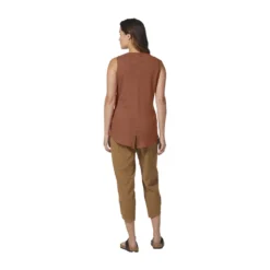 Royal Robbins Women's Vacationer Tank Top -Columbia Store 0006 y611015 916 model m2 vacationer tank