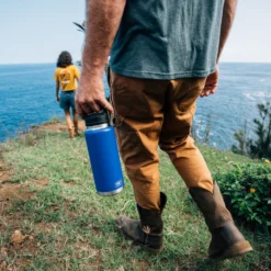 Yeti Rambler 46 Oz (1.4 L) Bottle With Chug Cap -Columbia Store 0007 028 B7401182 Kelley