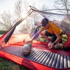 Therm-a-Rest NeoAir UberLite Sleeping Pad -Columbia Store 0009 2021 thermarest europe gontard 0116