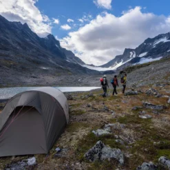 MSR Tindheim 2 - 2 Person Backpacking Tunnel Tent -Columbia Store 0012 2022 summer climbing norway aasens 0242