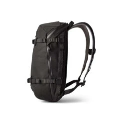 Yeti Crossroads Backpack 22L 27 Yeti Crossroads Backpack 22L -Columbia Store 0015 W Bags 22L Bkpk Black Side 00375 B