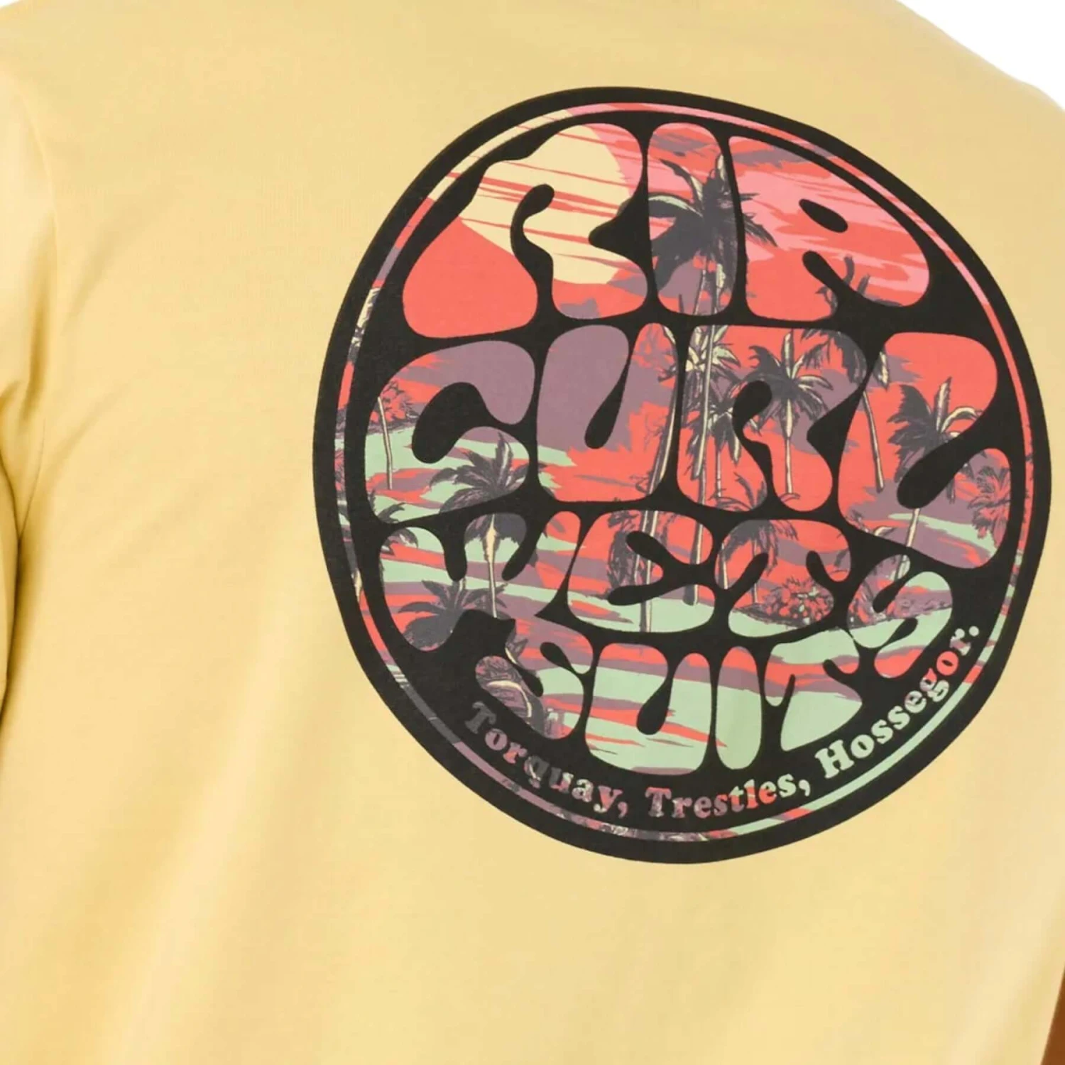 Ripcurl Men's Wettie Passage Icon T-Shirt 8 Ripcurl Men's Wettie Passage Icon T-Shirt - Image 6