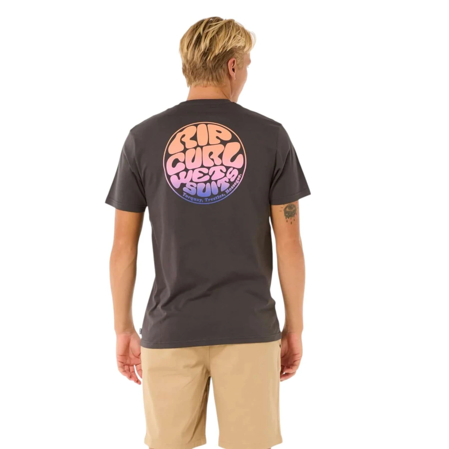 Ripcurl Men's Wettie Passage Icon T-Shirt 16 Ripcurl Men's Wettie Passage Icon T-Shirt - Image 14