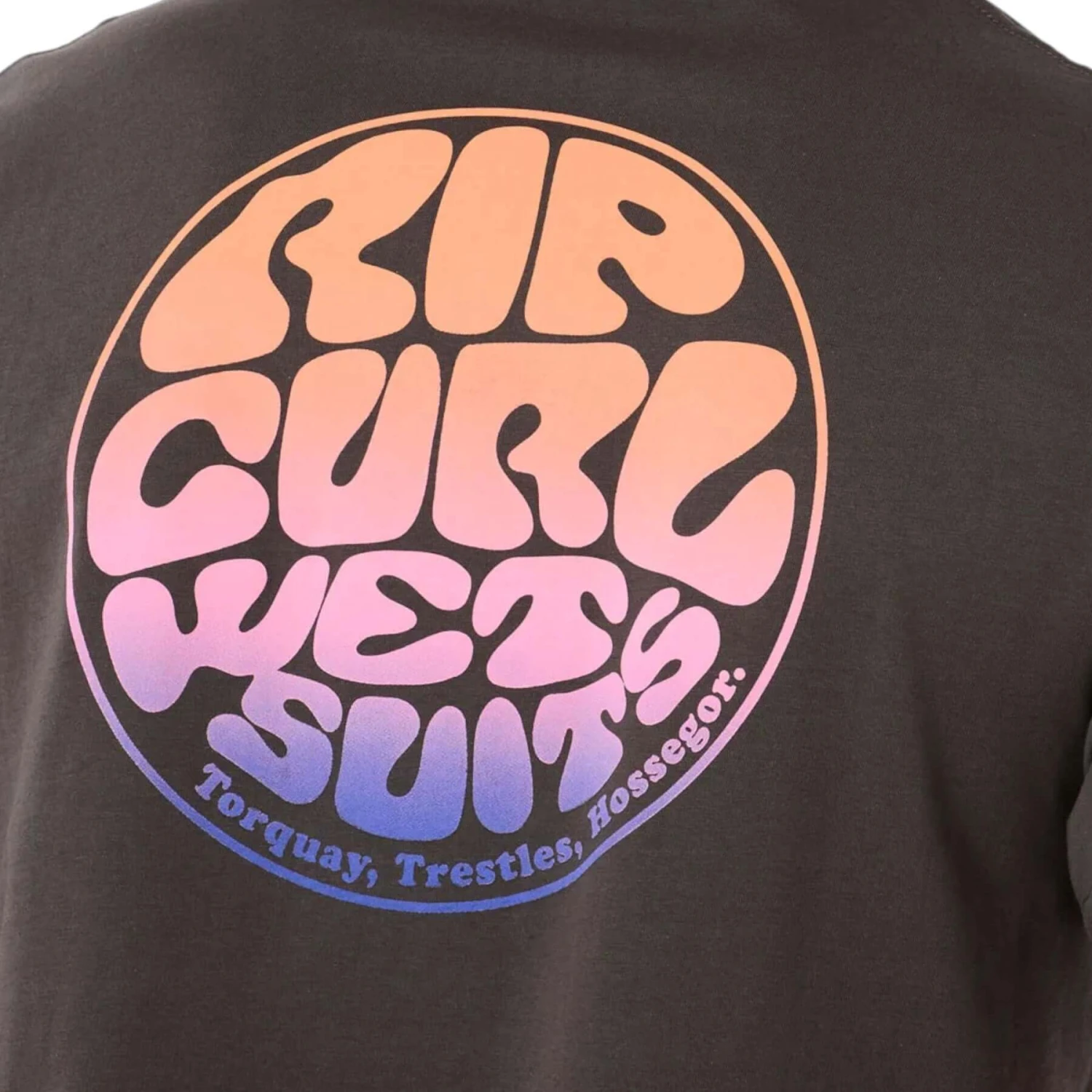 Ripcurl Men's Wettie Passage Icon T-Shirt 20 Ripcurl Men's Wettie Passage Icon T-Shirt - Image 18