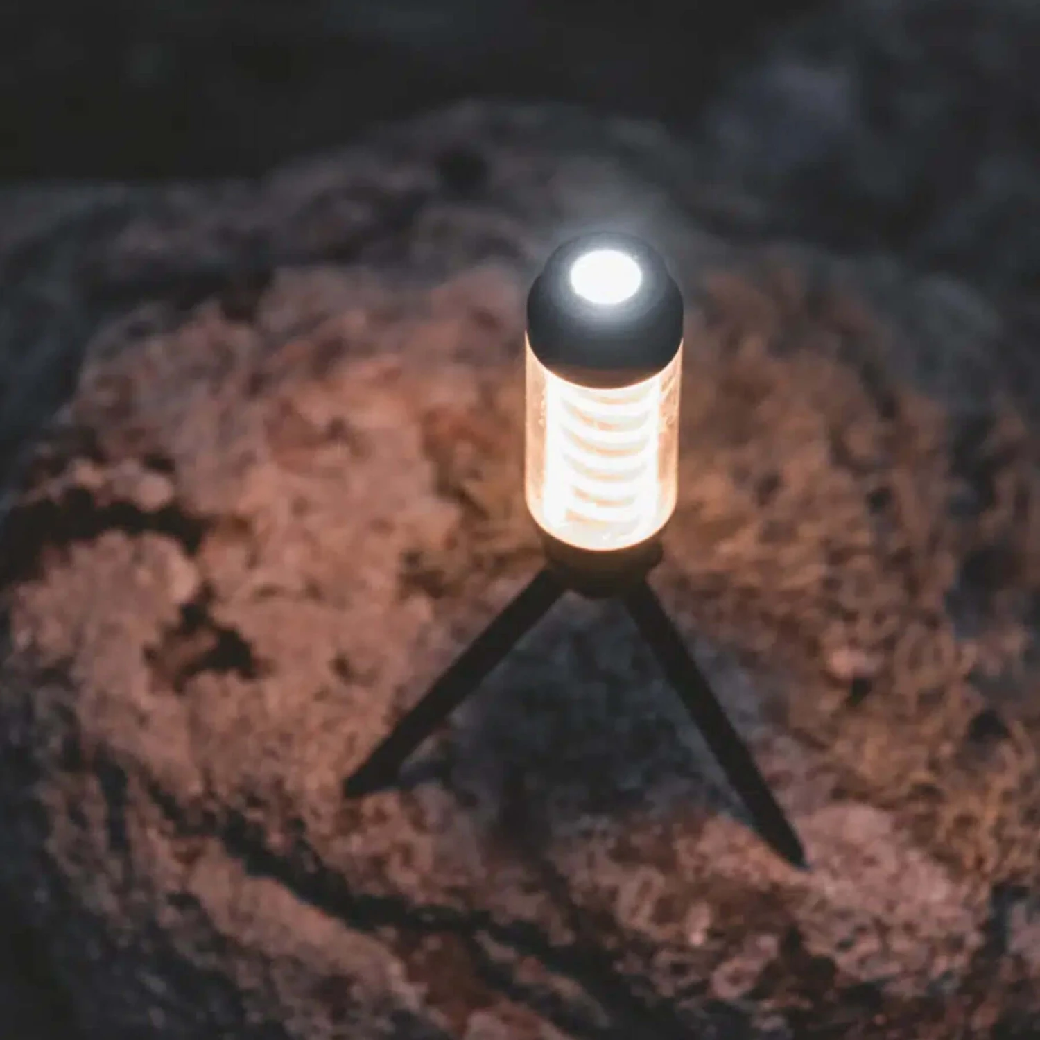 Easy Camp Wintergreen Compact Lantern 4 Easy Camp Wintergreen Compact Lantern - Image 2