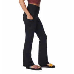 Columbia Women's Boundless Trek Bootcut Leggings -Columbia Store 2073051 010 a1 om 80656340 d683 4f57 be65 952b373f3483