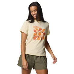 Columbia Women's Sun Trek Graphic T-Shirt 24 Columbia Women's Sun Trek Graphic T-Shirt -Columbia Store 2120131 759 a4 om