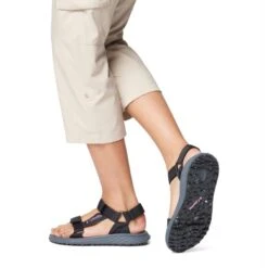 Columbia Store -Columbia Store 2126911 010 a9 om