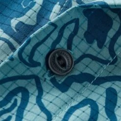 Men's 365 Active Shirt 9 Men's 365 Active Shirt -Columbia Store 365RecycledActiveShirt StrataSwirlArctic 1 1Ratio1