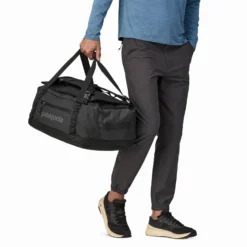 Patagonia Black Hole Duffel 40L -Columbia Store 49339 BLK AR2
