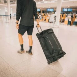 Lifeventure Expedition Clamshell Duffel 110L 29 Lifeventure Expedition Clamshell Duffel 110L -Columbia Store 51219 expedition clamshell duffle 110L 16