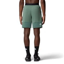 The North Face Men's Mountain Athletics Fleece Shorts 40 The North Face Men's Mountain Athletics Fleece Shorts -Columbia Store 893T HCH ALT3