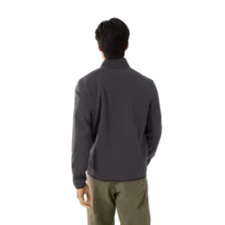 Arc'teryx Men's Covert Cardigan 20 Arc'teryx Men's Covert Cardigan -Columbia Store F24 X000008884 Covert Cardigan Black Heather II Back View