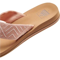 Reef Women's Spring Woven Flip Flops 18 Reef Women's Spring Woven Flip Flops -Columbia Store FootwearSetup 0000 48002 2024ReefWomensSpringWovenFlipFlopSandalsCI6717 PeachParfait6.2000x2000