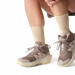 Salomon Women's Elixir Activ Mid GORE-TEX Hiking Boots 12 Salomon Women's Elixir Activ Mid GORE-TEX Hiking Boots -Columbia Store L47760600 3d3fbadf08ad8416c0cf1a2ec2516cd6