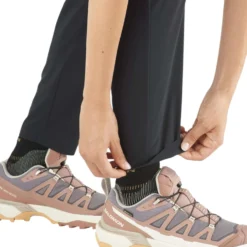 Salomon Women's Comet Pants -Columbia Store LC2440800 2 MOD cometpants deepblack couturecolleebas w.png.cq5dam.web .1200.1200