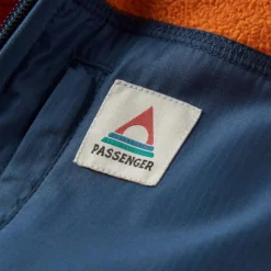 Men's Loch Hooded Polar Fleece Jacket 10 Men's Loch Hooded Polar Fleece Jacket -Columbia Store LochHoodedRecycledPolarFleece SunsetOrange StormGrey 1 1Ratio4