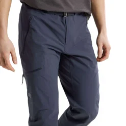 Arc'teryx Men's Gamma SL Pants -Columbia Store S25 X000009525 Gamma SL Pant Black Sapphire Waist Detail