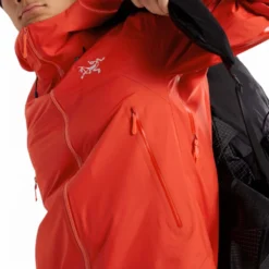 Arc'teryx Men's Beta SL GORE-TEX Jacket -Columbia Store S25 X000009685 Beta SL Jacket Dynasty Pit Zip Photoroom