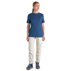 Icebreaker Women's Merino 150 Tech Lite T-Shirt 22 Icebreaker Women's Merino 150 Tech Lite T-Shirt -Columbia Store SS24 Women Merino 150 Tech Lite III SS Relaxed Tee 0A56XZA76 3