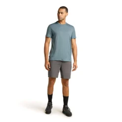 Icebreaker Men's Merino 150 Tech Lite T-Shirt Single Line Camp 10 Icebreaker Men's Merino 150 Tech Lite T-Shirt Single Line Camp -Columbia Store SS25 BM W MenMerino150TechLiteSSTeeSingleLineCamp 0A573X0A5 03