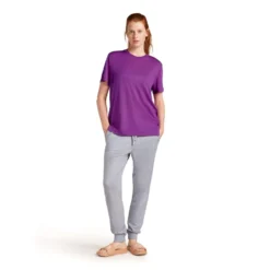 Icebreaker Women's Merino 150 Tech Lite T-Shirt 16 Icebreaker Women's Merino 150 Tech Lite T-Shirt -Columbia Store SS25 BM W WomenMerino150TechLiteSSRelaxedTee 0A56XZ0A3 03