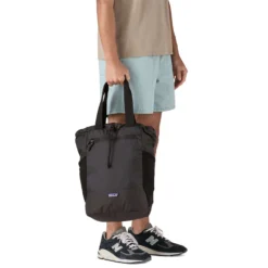 Patagonia Terravia Tote Pack 19 Patagonia Terravia Tote Pack -Columbia Store WBS25 48814 BLK BK2