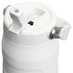 Stanley The IceFlow™ Bottle Flip Straw 2.0 | 0.7L -Columbia Store Web PNG Square TheIceFlow Aerolight BottleFlipStraw2.024OZ Frost LidDetail