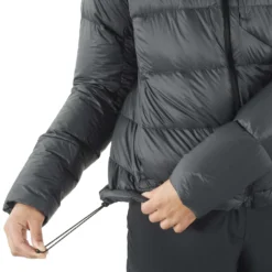 Salomon Women's Outline Down Jacket 28 Salomon Women's Outline Down Jacket -Columbia Store cq5dam.web .1200.1200 11 10e4a9e5 6297 4601 95ae b5fe3230eea4