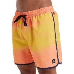 Quiksilver Men's Surfsilk Scallop Volley 16 Shorts 15 Quiksilver Men's Surfsilk Scallop Volley 16 Shorts -Columbia Store eqyjv04108 quiksilver w mkz9 frt3